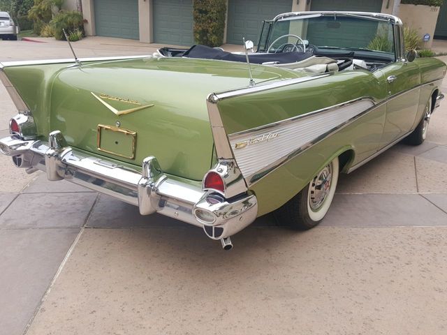 1957 Chevrolet Bel Air Convertible  - 18850418 - 5