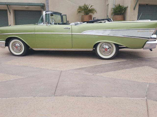 1957 Chevrolet Bel Air Convertible  - 18850418 - 7