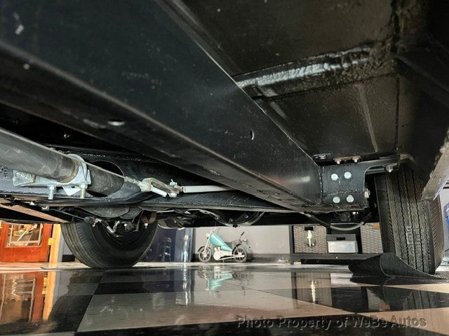 1957 Chevrolet Corvette Fuelie - 23048508 - 64