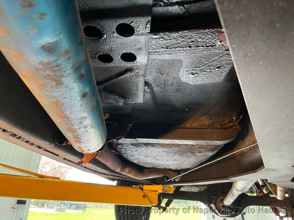 1957 FORD FAIRLANE SKYLINER CONVERTIBLE - Image 23