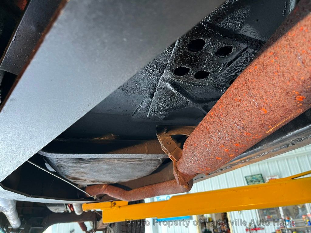 1957 FORD FAIRLANE SKYLINER CONVERTIBLE - Image 24