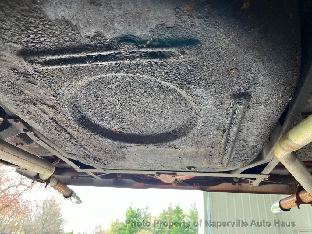 1957 FORD FAIRLANE SKYLINER CONVERTIBLE - Image 25