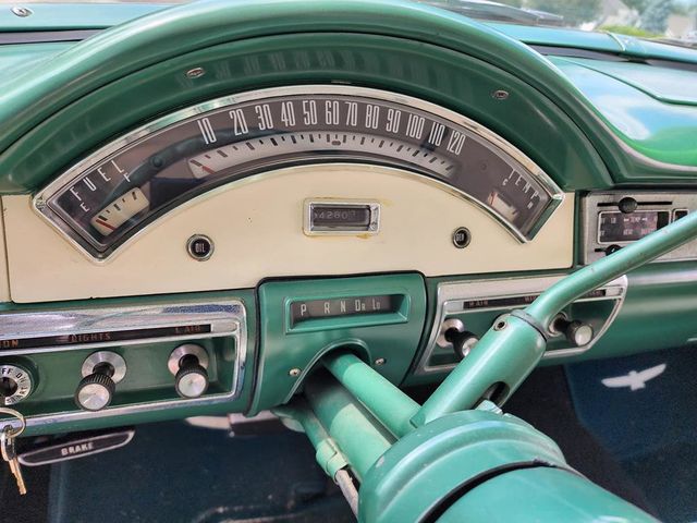 1957 Ford FAIRLANE 500  - 22031249 - 11