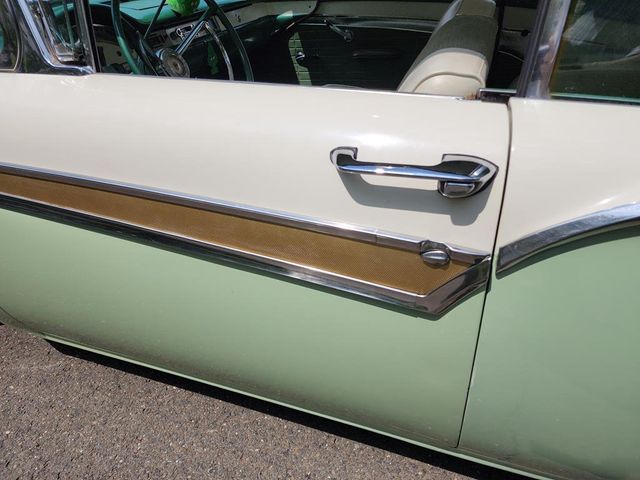 1957 Ford FAIRLANE 500  - 22031249 - 22