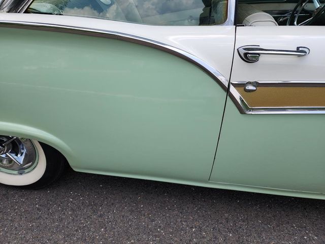 1957 Ford FAIRLANE 500  - 22031249 - 41