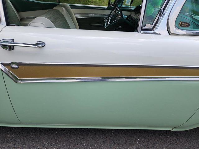 1957 Ford FAIRLANE 500  - 22031249 - 44