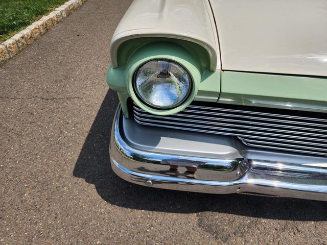 1957 Ford FAIRLANE 500  - 22031249 - 54