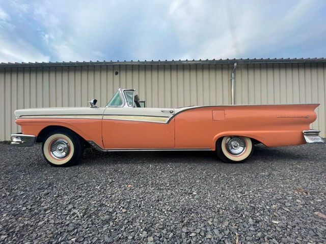 1957 Ford Fairlane 500 Skyliner Convertible For Sale - 21978312 - 9