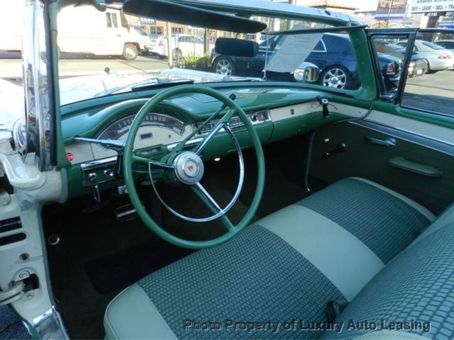 1957 Ford FAIRLANE SUNLINER  - 21627466 - 22