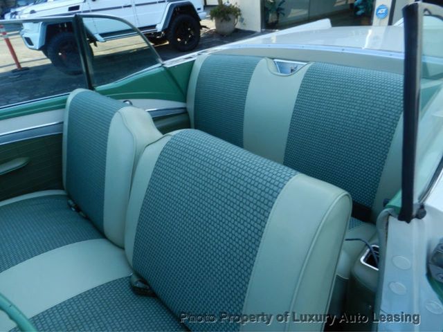 1957 Ford FAIRLANE SUNLINER  - 21627466 - 26