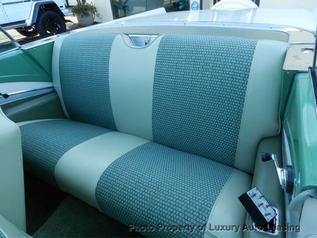 1957 Ford FAIRLANE SUNLINER  - 21627466 - 27