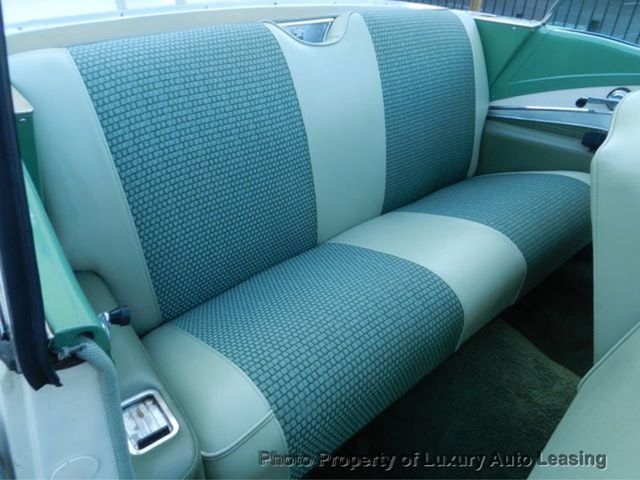 1957 Ford FAIRLANE SUNLINER  - 21627466 - 28