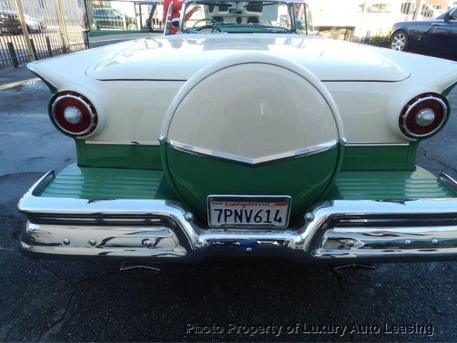 1957 Ford FAIRLANE SUNLINER  - 21627466 - 33