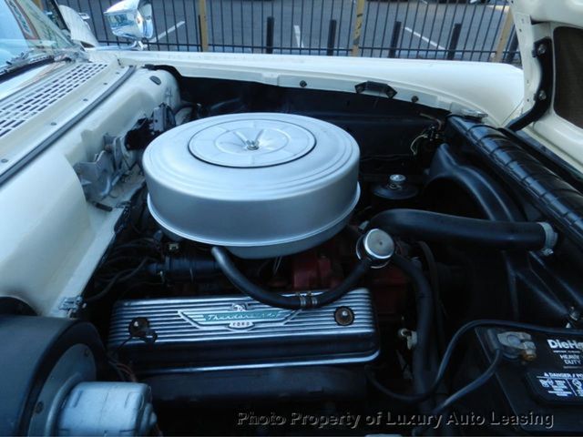 1957 Ford FAIRLANE SUNLINER  - 21627466 - 36