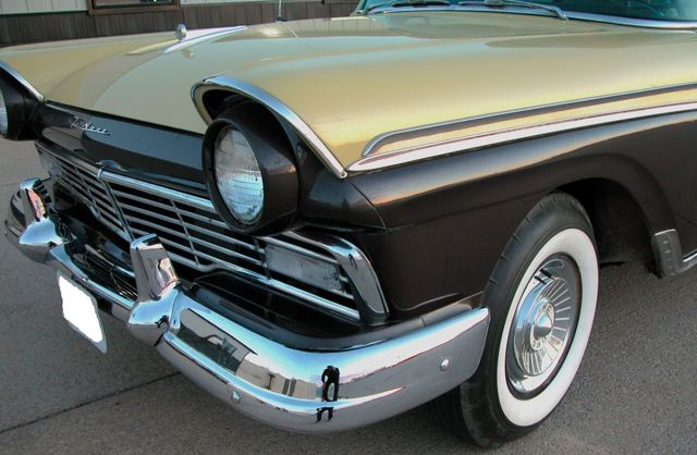 1957 Ford Skyliner Retractable For Sale - 22250506 - 6