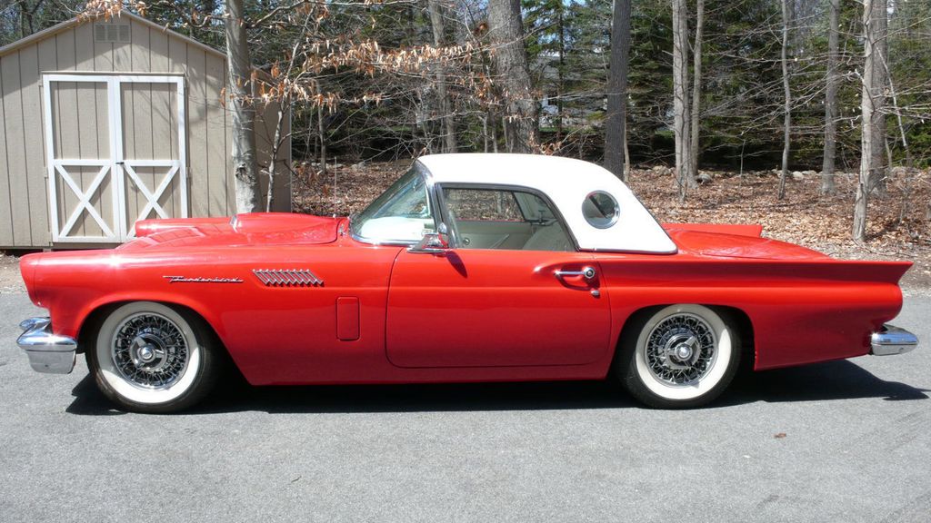 1957 Ford THUNDERBIRD  - 17610774 | Video 1