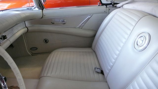 1957 Ford THUNDERBIRD  - 17610774 - 18