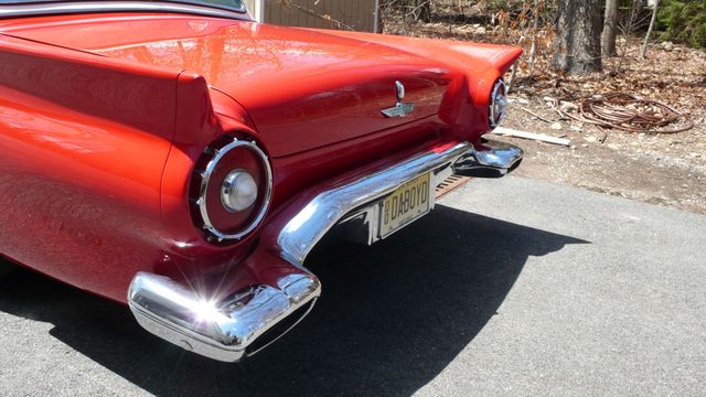 1957 Ford THUNDERBIRD  - 17610774 - 37