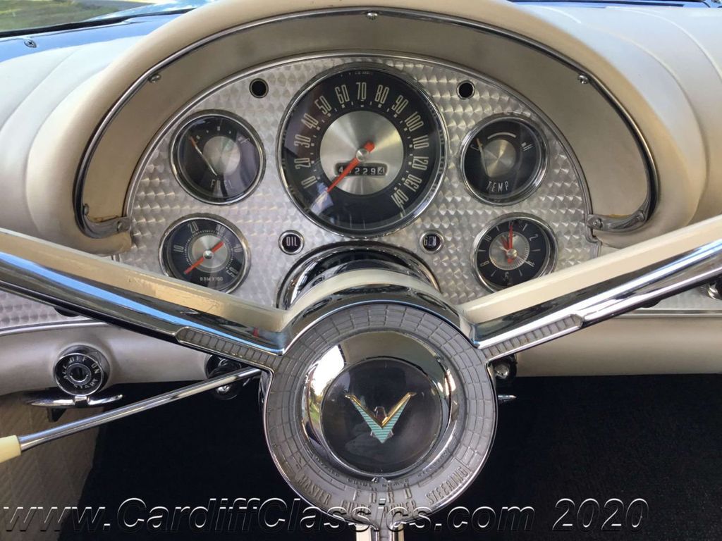 1957 Ford Thunderbird  - 17857100 - 17