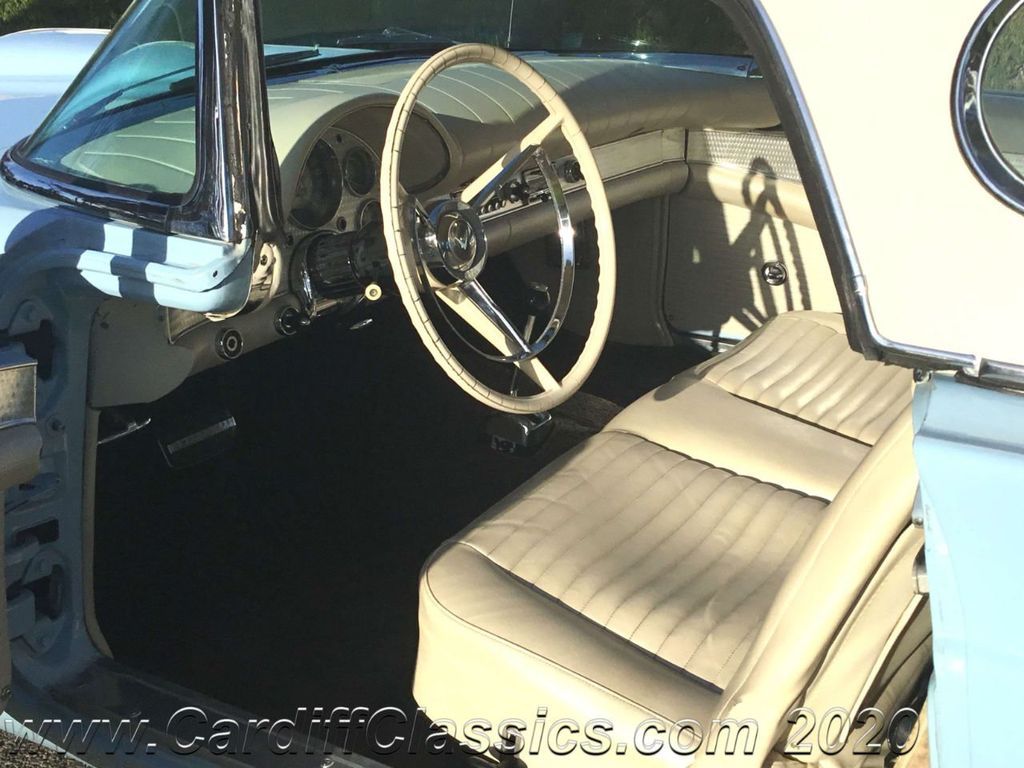 1957 Ford Thunderbird  - 17857100 - 1