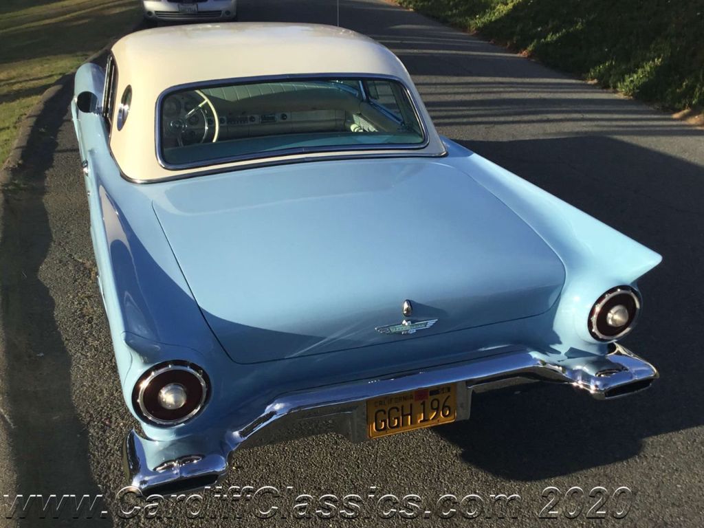 1957 Ford Thunderbird  - 17857100 - 40