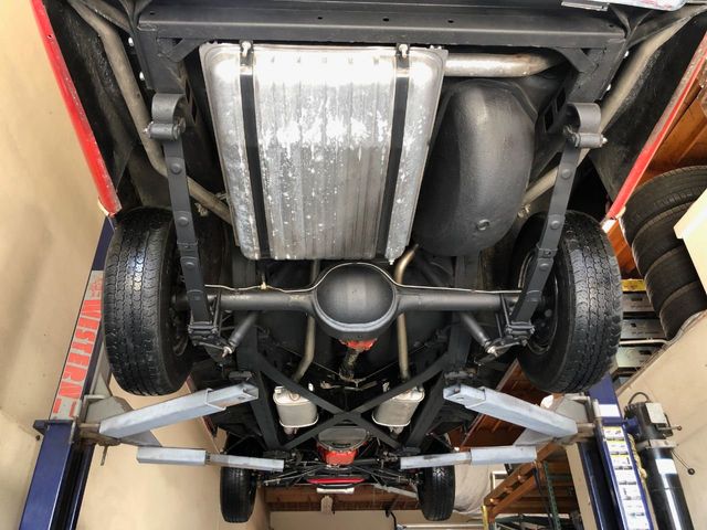 1957 Ford Thunderbird  - 19070648 - 26