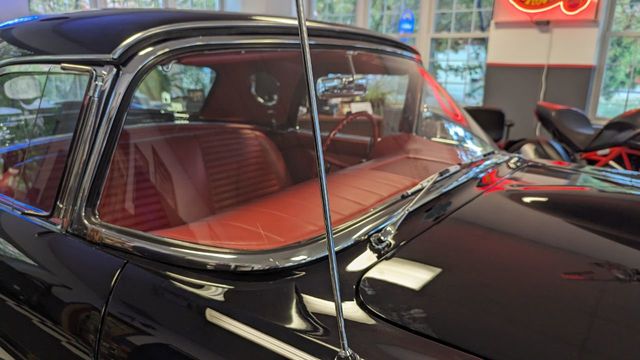 1957 Ford Thunderbird Convertible For Sale - 22193877 - 28