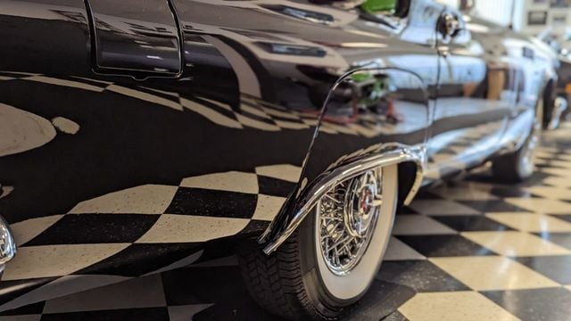 1957 Ford Thunderbird Convertible For Sale - 22193877 - 32