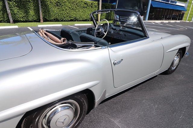 1957 Mercedes-Benz 190 SL  - 19230630 - 30