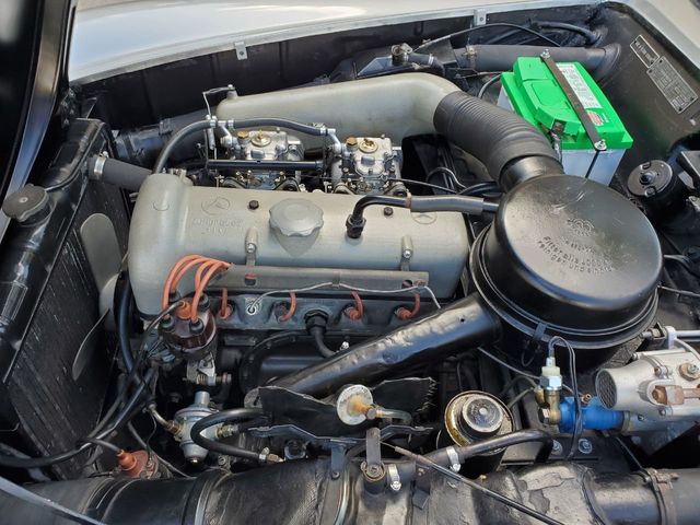 1957 Mercedes-Benz 190 SL  - 19230630 - 44