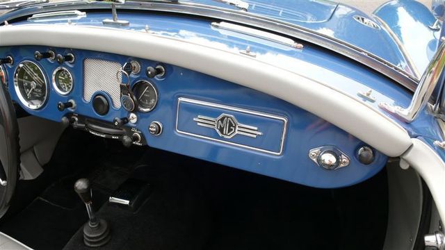 1957 MG MGA RESTORED - 7611616 - 9