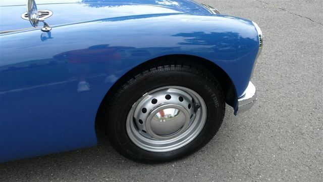 1957 MG MGA RESTORED - 7611616 - 35