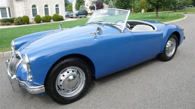 1957 MG MGA RESTORED - 7611616 - 3