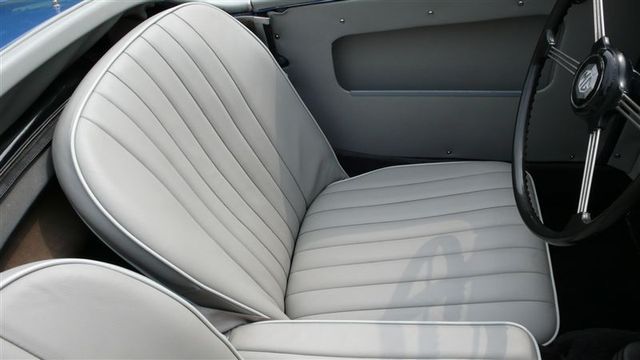 1957 MG MGA RESTORED - 7611616 - 8