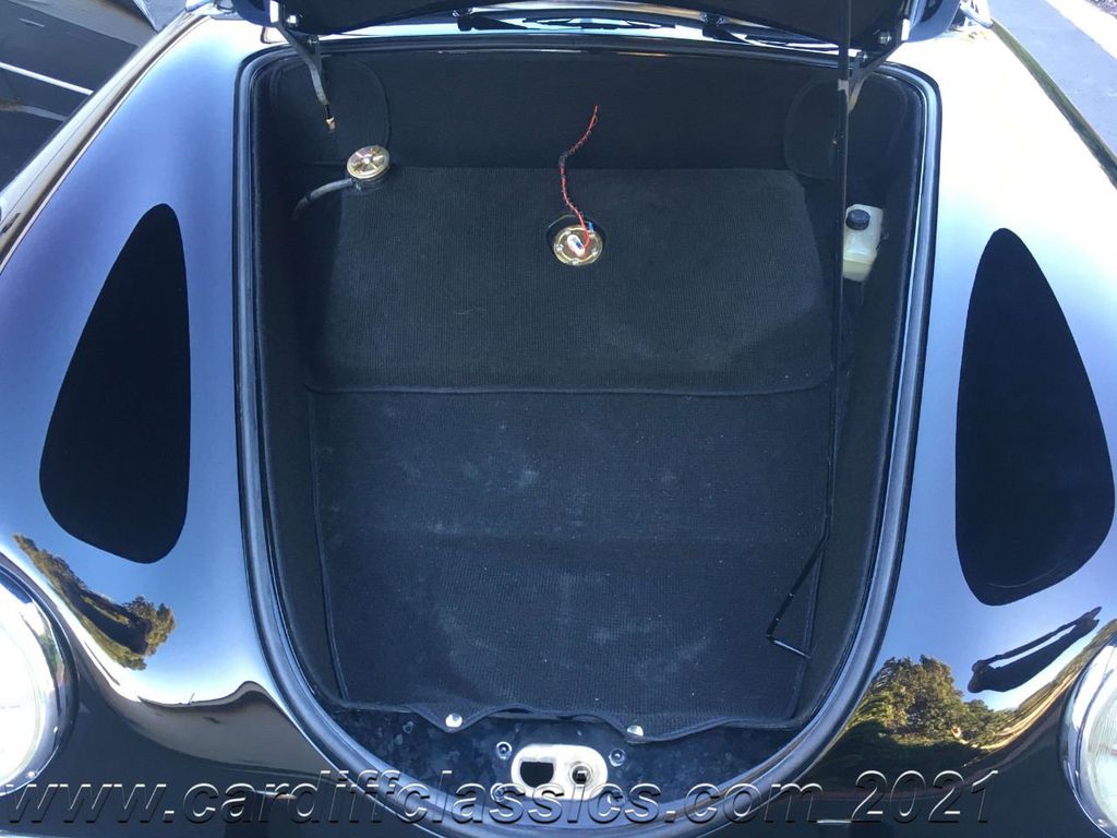 1957 Porsche Speedster (Vintage)  - 20440285 - 22