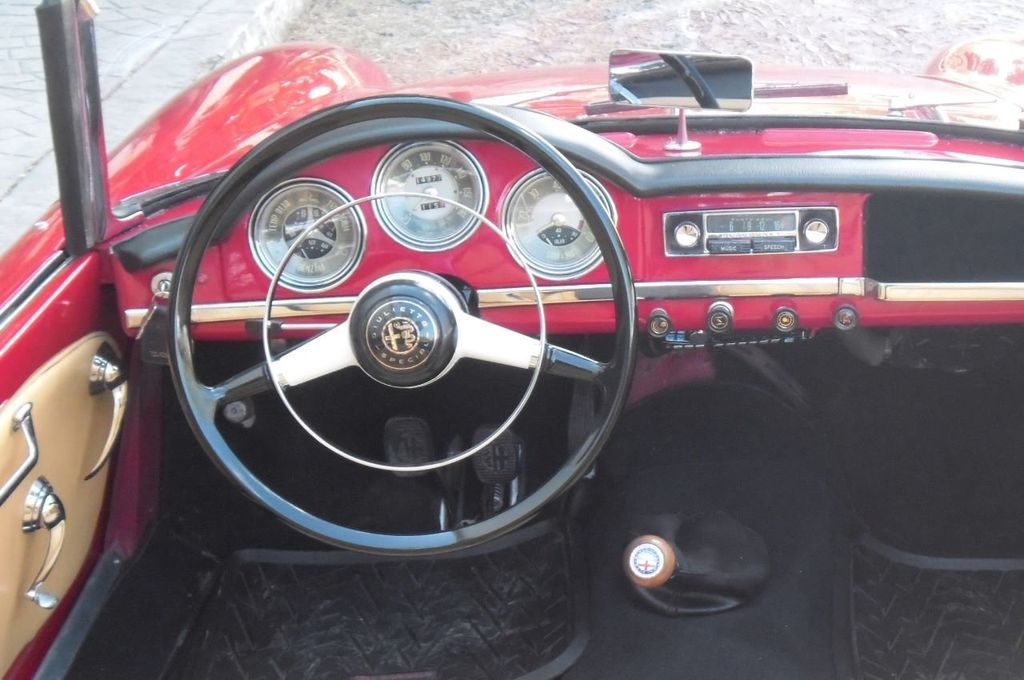 1958 Alfa Romeo Giulietta Spyder  - 14751444 - 3