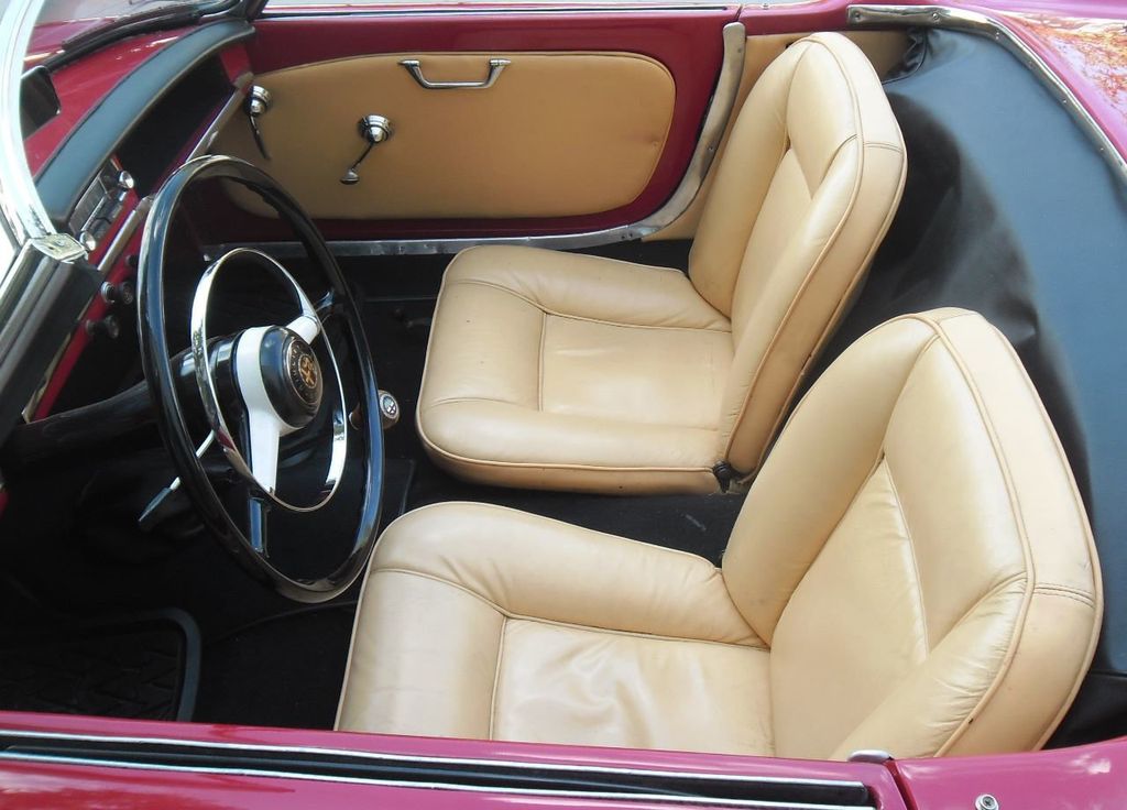 1958 Alfa Romeo Giulietta Spyder  - 14751444 - 4