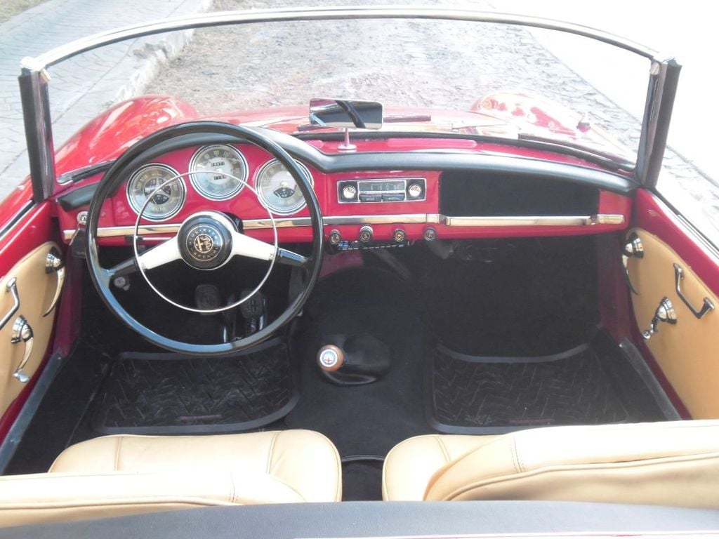 1958 Alfa Romeo Giulietta Spyder  - 14751444 - 5