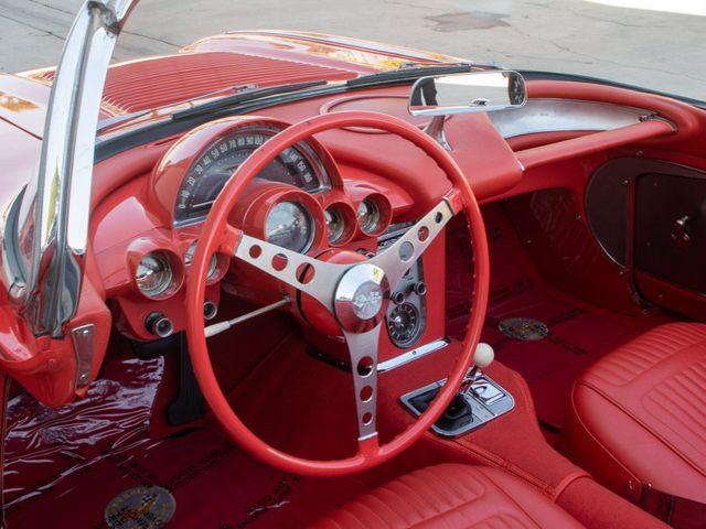 1958 Chevrolet CORVETTE CORVETTE - 20979717 - 14