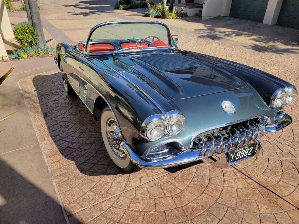 1958 Chevrolet Corvette Convertible  - 22776427 - 0