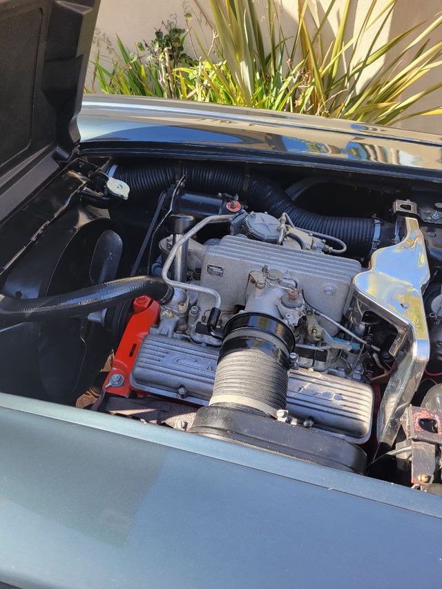 1958 Chevrolet Corvette Convertible  - 22776427 - 18