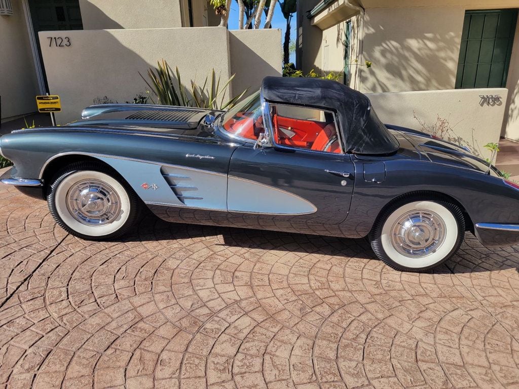 1958 Chevrolet Corvette Convertible  - 22776427 - 2