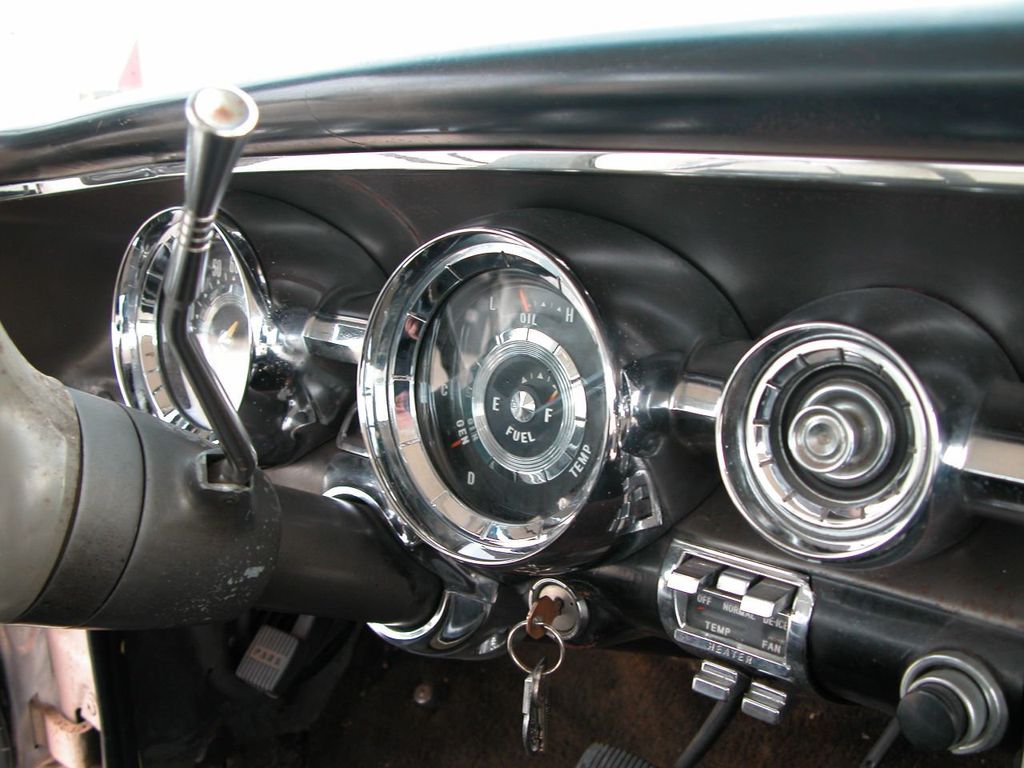 1958 Pontiac Chieftain For Sale  - 22167371 - 11
