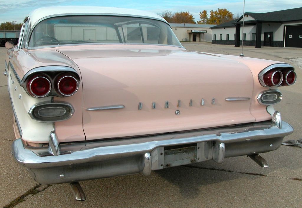 1958 Pontiac Chieftain For Sale  - 22167371 - 3