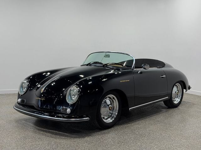 1958 Porsche 956  - 22987862 - 0