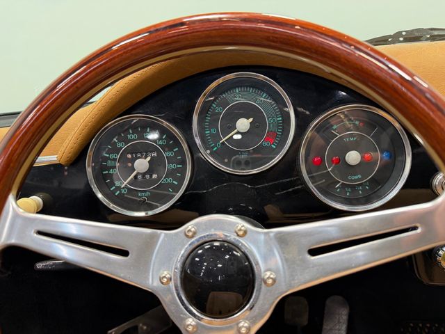 1958 Porsche 956  - 22987862 - 19