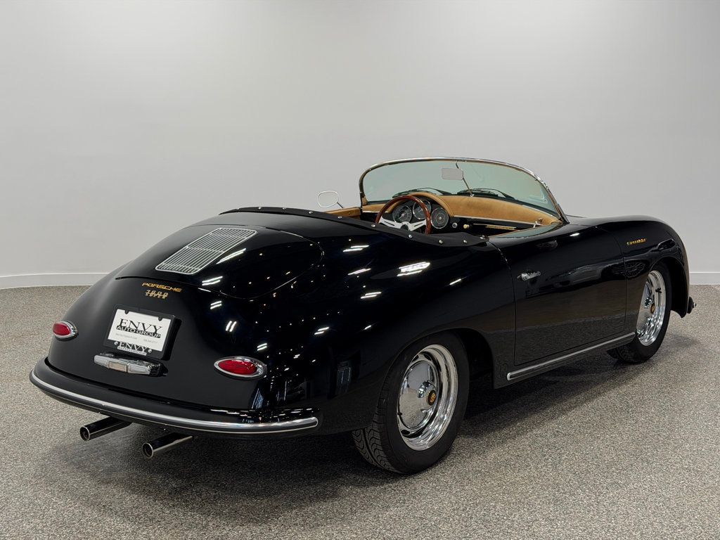 1958 Porsche 956  - 22987862 - 33