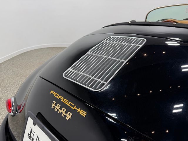 1958 Porsche 956  - 22987862 - 35