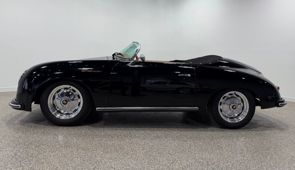 1958 Porsche 956  - 22987862 - 39