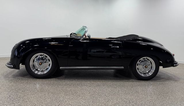 1958 Porsche 956  - 22987862 - 39